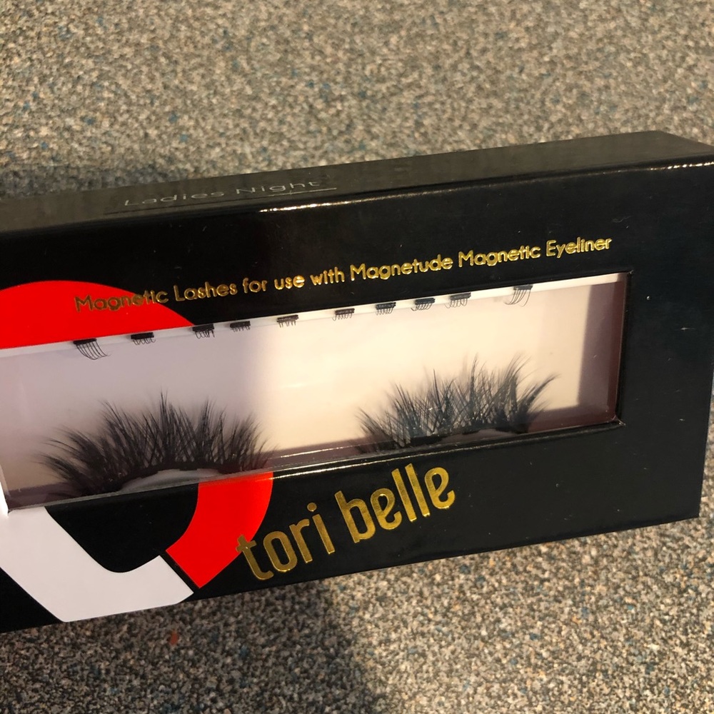 Magnetic lashes